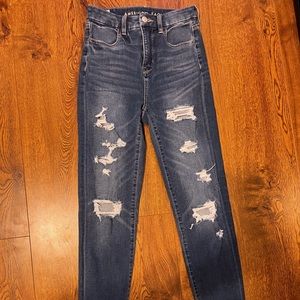 american eagle ripped jeggings // size: 00 regular